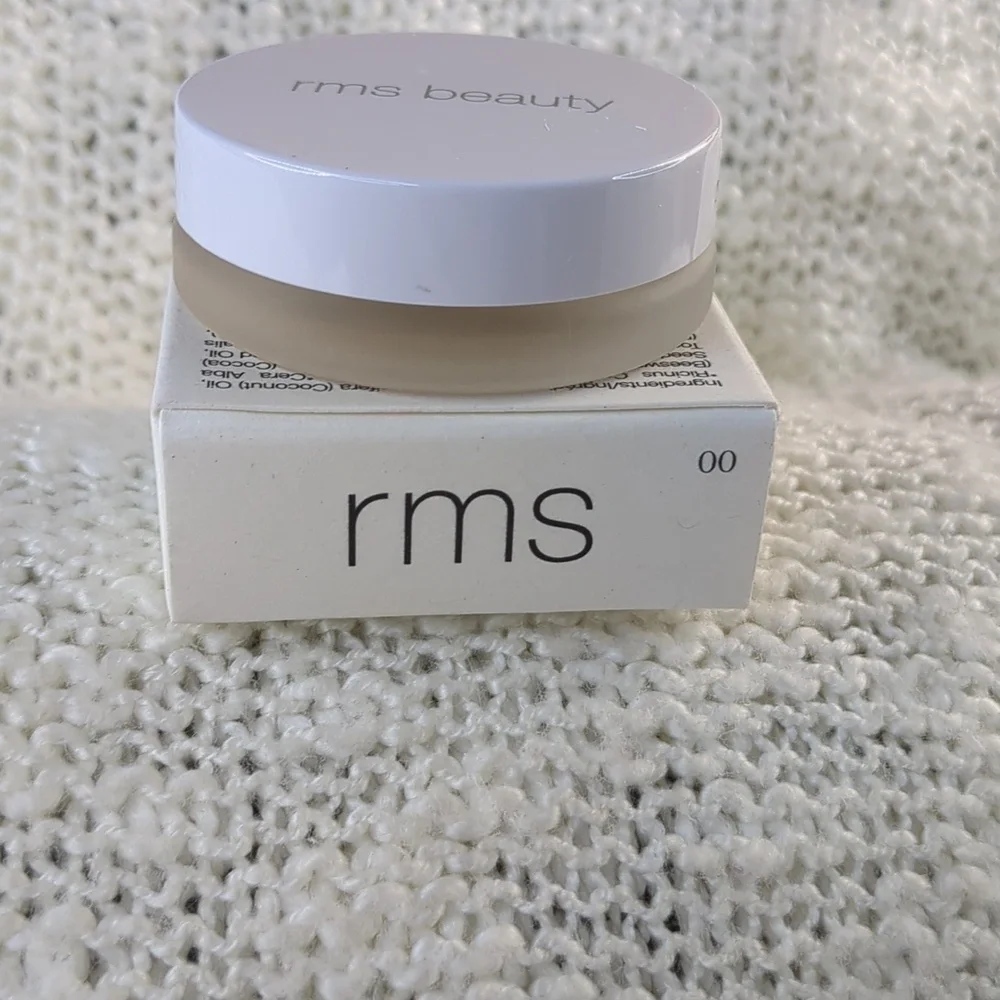 RMS Beauty UnCoverup Concealer in 00, 5.67g/0.20oz
